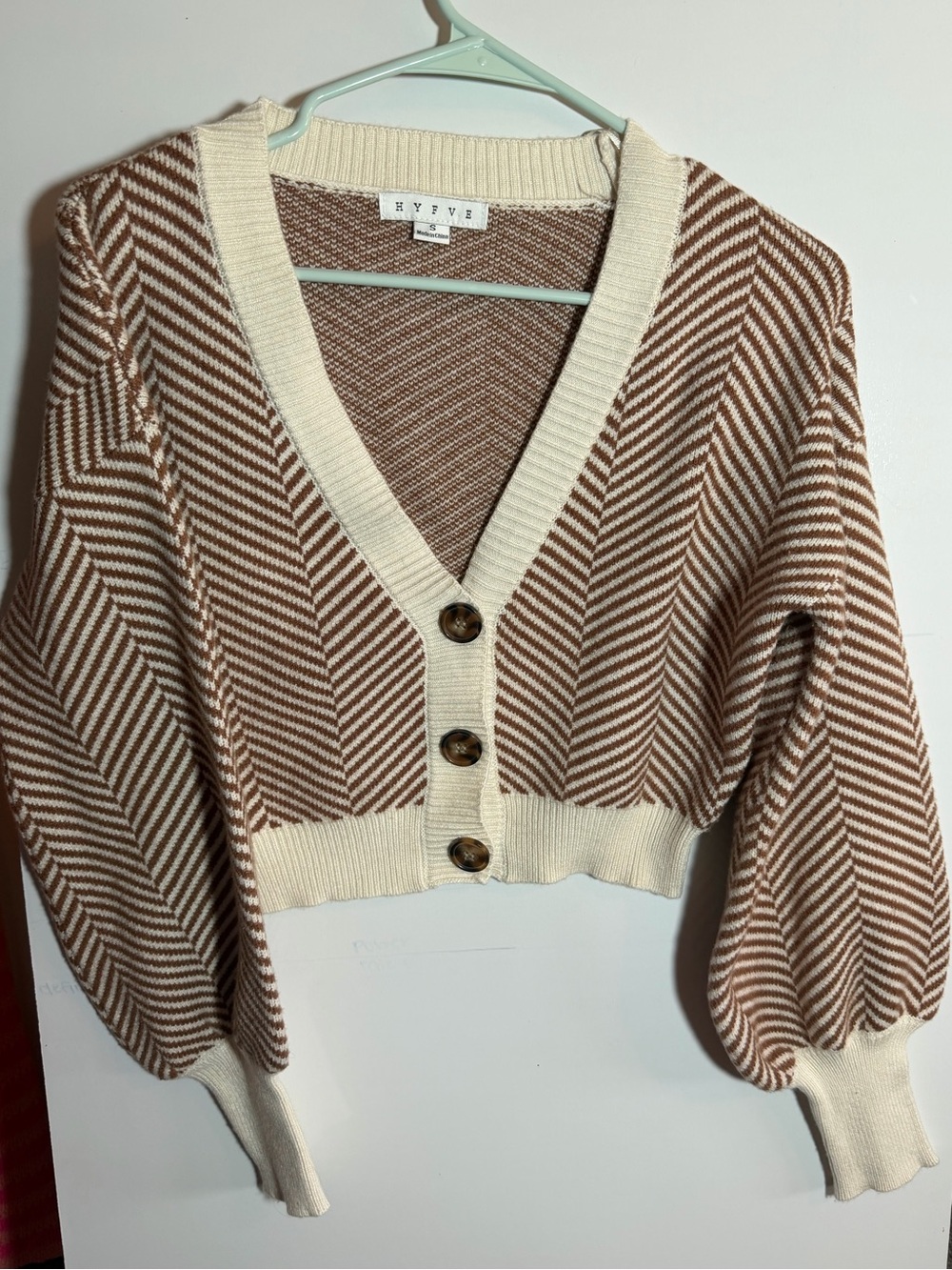 HYFVE Cream & Brown Chevron Cropped Cardigan